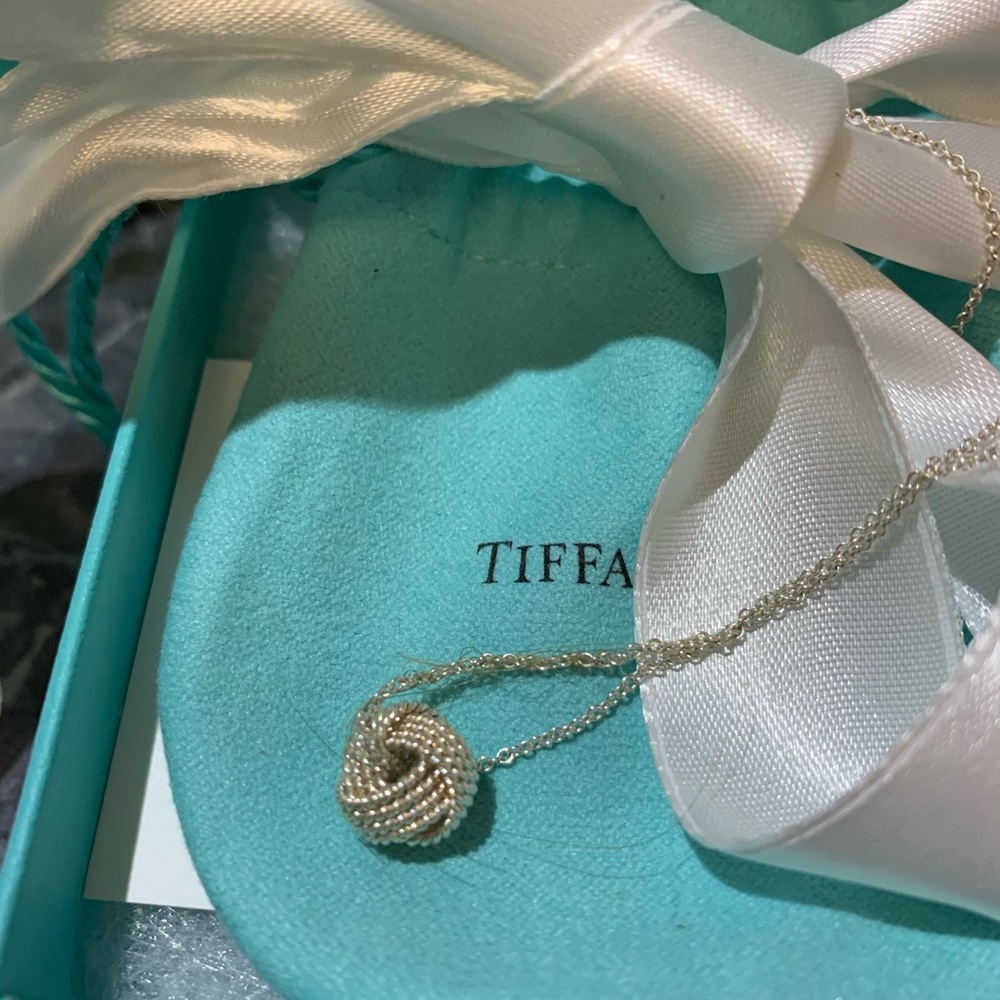 Tiffany & Co. Tiffany Twist Knot Pendant